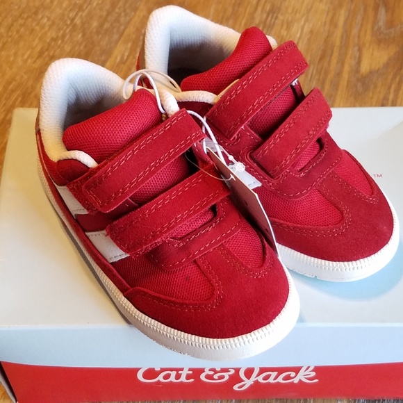 cat and jack shoes boys